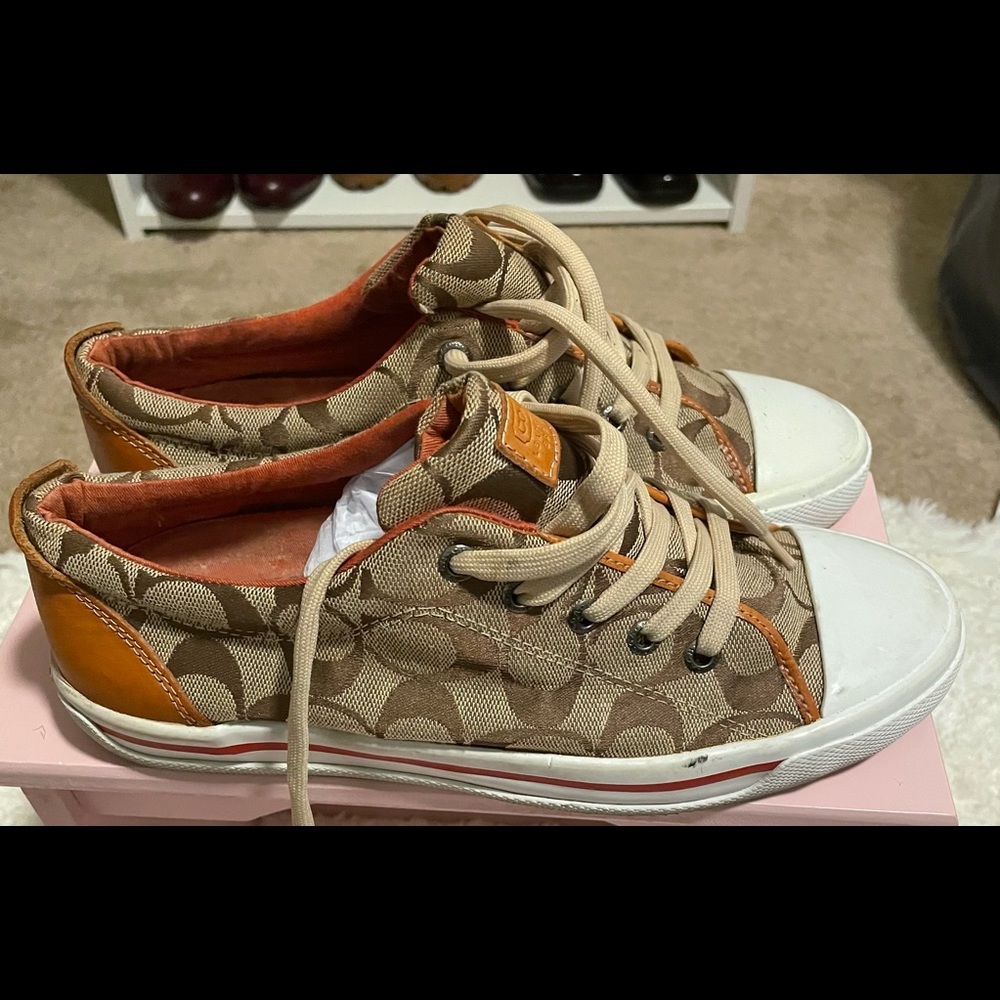 COACH signature sneakers ***USED***